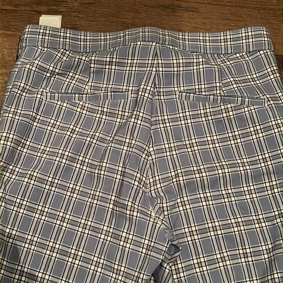 Hollister Pants - Picture 4 of 5